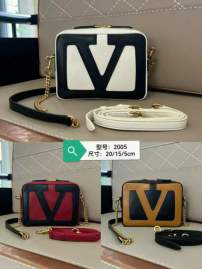 Picture of Valentino Handbags _SKUfw201298828fw
